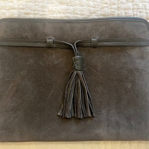 Gigi New York clutch